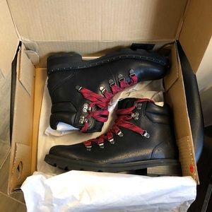 Sorel Lennox Boots